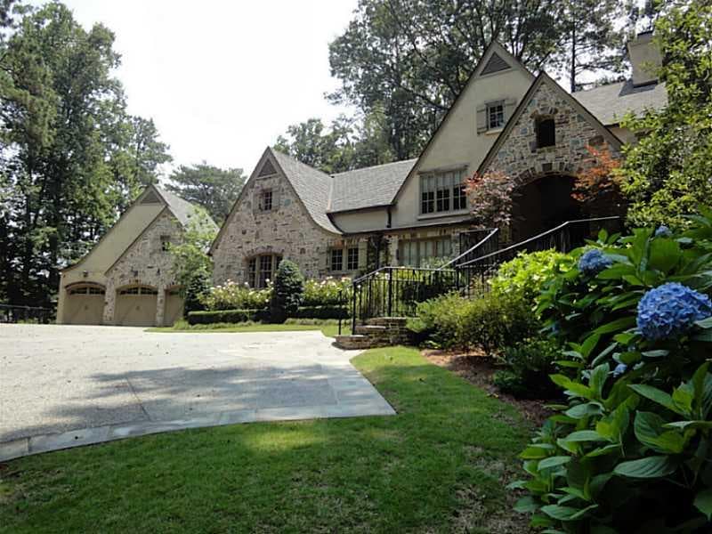 3635 Nancy Creek Road, Atlanta, GA 30327 — most recent listing photo