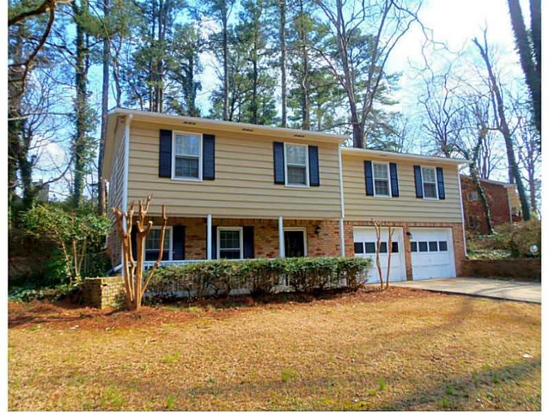 32 Old Farm Road, Marietta, GA 30068 — most recent listing photo