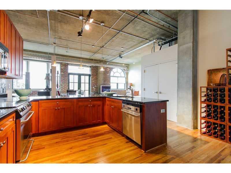 2 bedroom, 1,271 sq ft condominium sold at 3180 Mathieson Drive 511, Atlanta, GA 30305