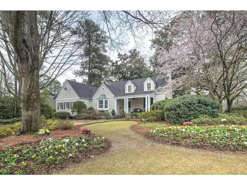 3 bedroom, 3,200 sq ft single family residence sold at 507 Pine Tree Drive, Atlanta, GA 30305