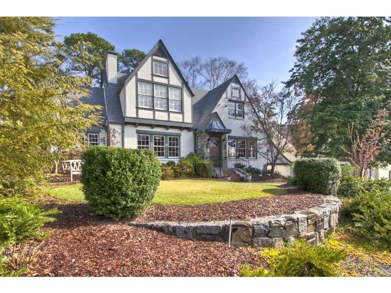 5 bedroom, 4,560 sq ft single family residence sold at 234 Rumson Road, Atlanta, GA 30305