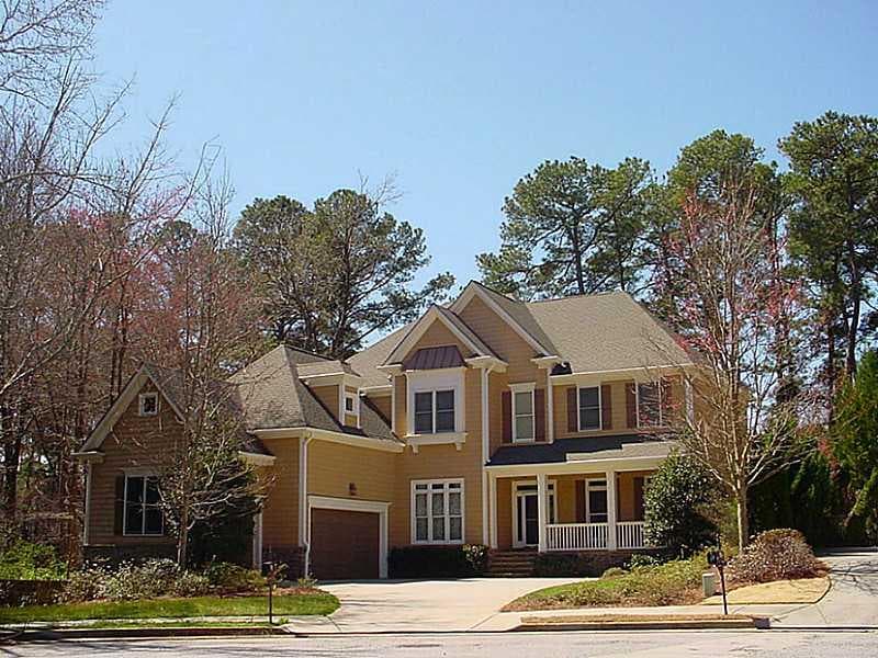 6 bedroom, 3,634 sq ft single family residence sold at 3698 Lakeview Drive, Tucker, GA 30084