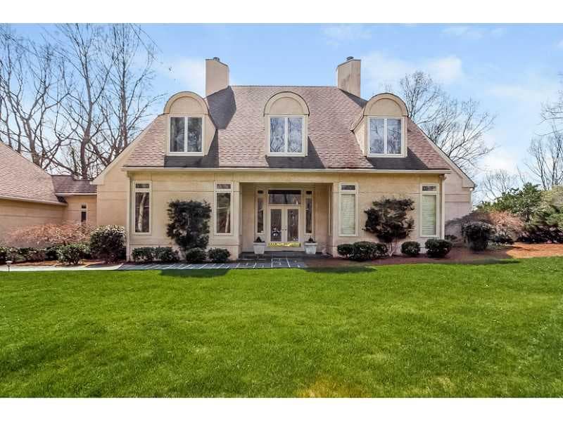 5690 Glen Errol Road, Sandy Springs, GA 30327 — most recent listing photo