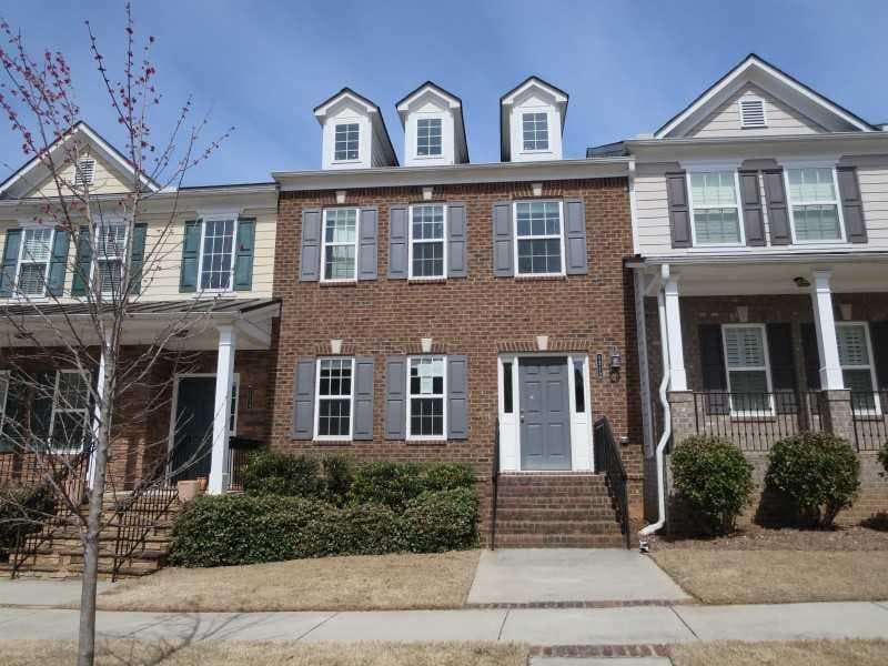 2 bedroom, 1,424 sq ft townhouse sold at 1215 PARK PASS Way 1215, Suwanee, GA 30024