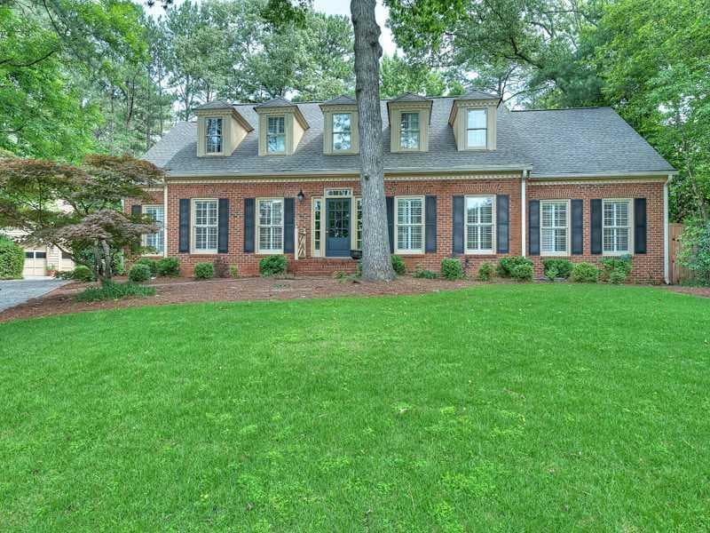 4 bedroom, 4,176 sq ft single family residence sold at 2681 Orchard Knob Drive, Atlanta, GA 30339