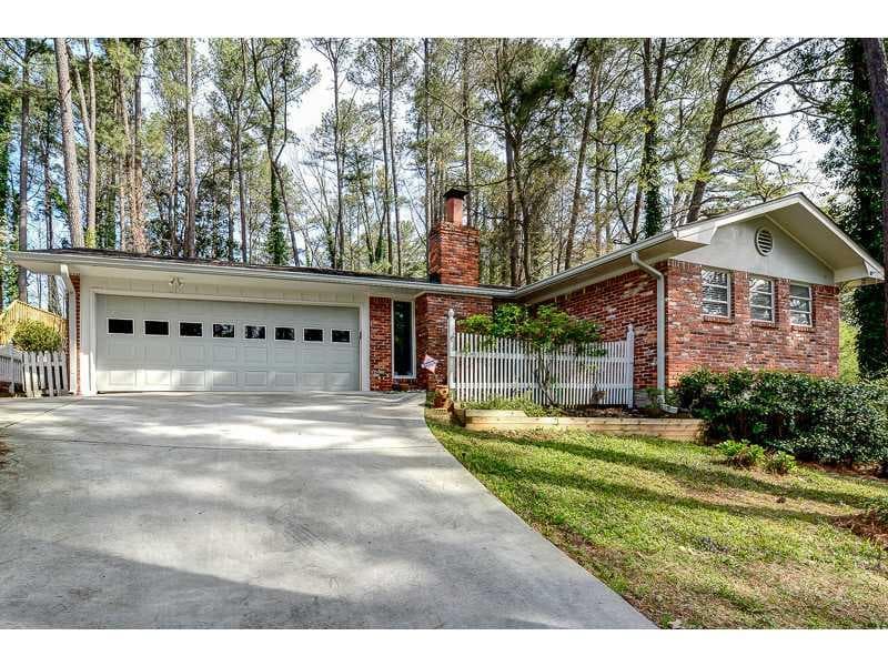 3 bedroom, 1,201 sq ft single family residence sold at 2500 Wentworth Drive, Atlanta, GA 30345