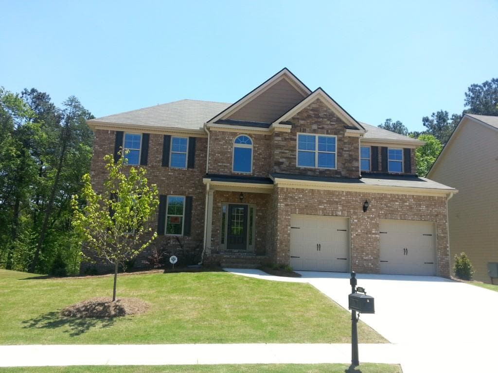 4 bedroom, 2,970 sq ft single family residence sold at 204 Birchwood Drive, Loganville, GA 30052