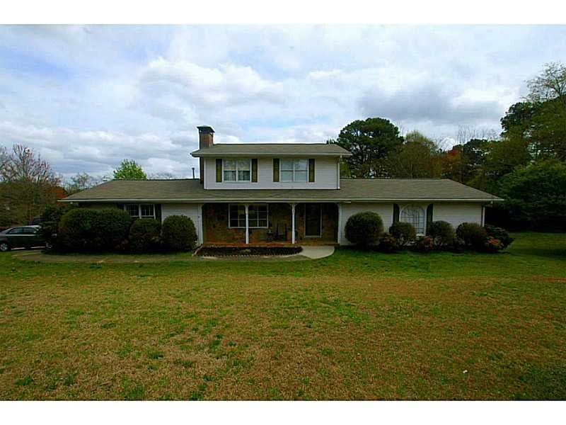 4 bedroom, 2,032 sq ft single family residence sold at 20 Candlewood Path, Dallas, GA 30157
