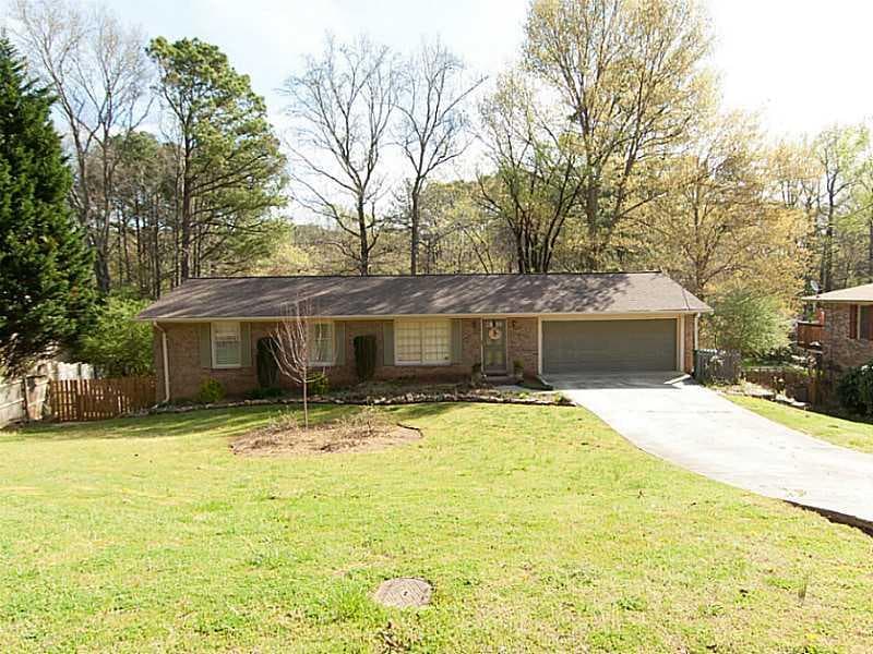 4 bedroom, 1,920 sq ft single family residence sold at 2766 Cottonwood Drive, Marietta, GA 30066