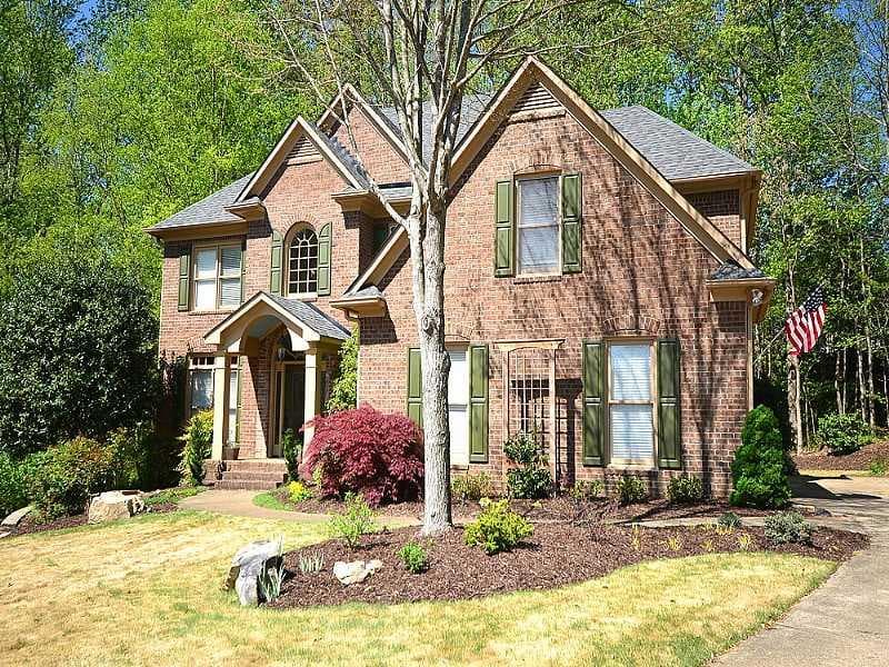 5 bedroom, 4,020 sq ft single family residence sold at 676 Briarleigh Way, Woodstock, GA 30189