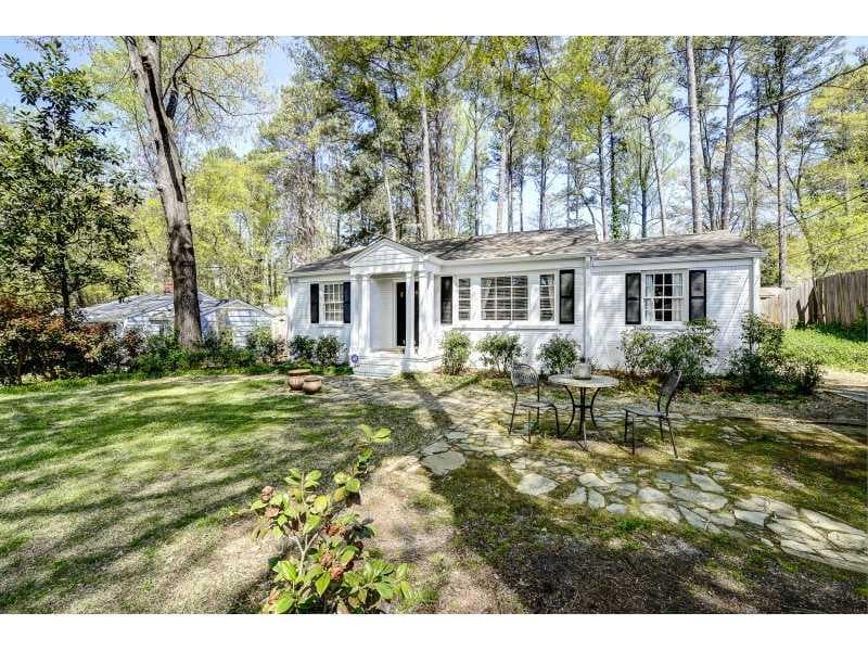 3 bedroom, 1,775 sq ft single family residence sold at 1576 Trentwood Place, Atlanta, GA 30319