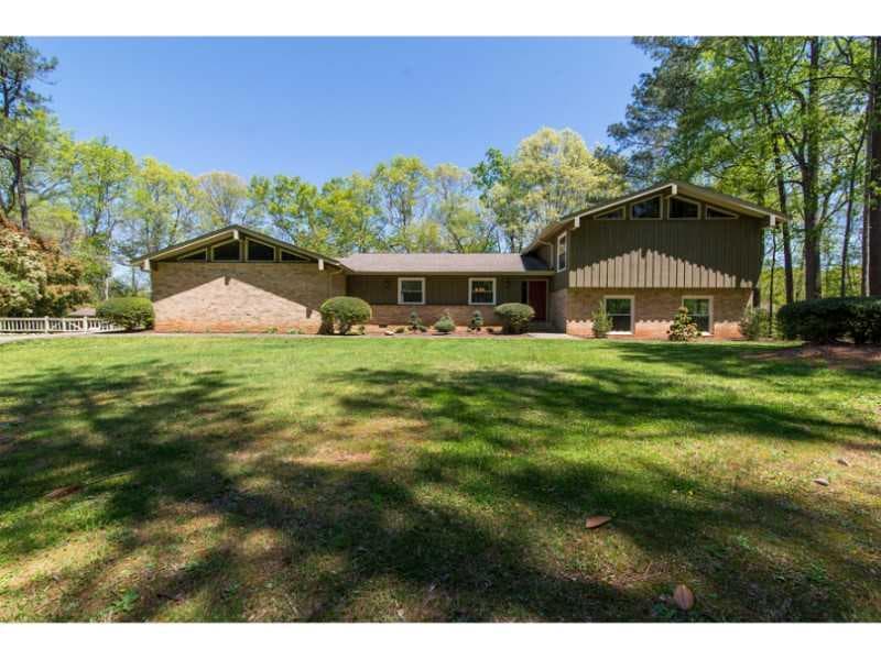 5 bedroom, 2,159 sq ft single family residence sold at 2750 Spalding Drive, Atlanta, GA 30350