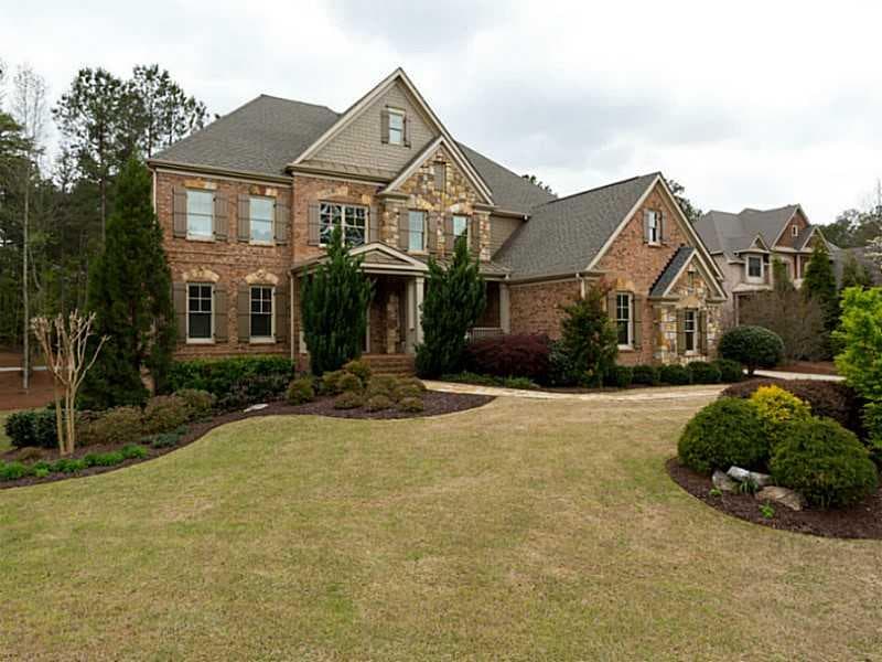 12995 Overlook Pass, Roswell, GA 30075 — most recent listing photo