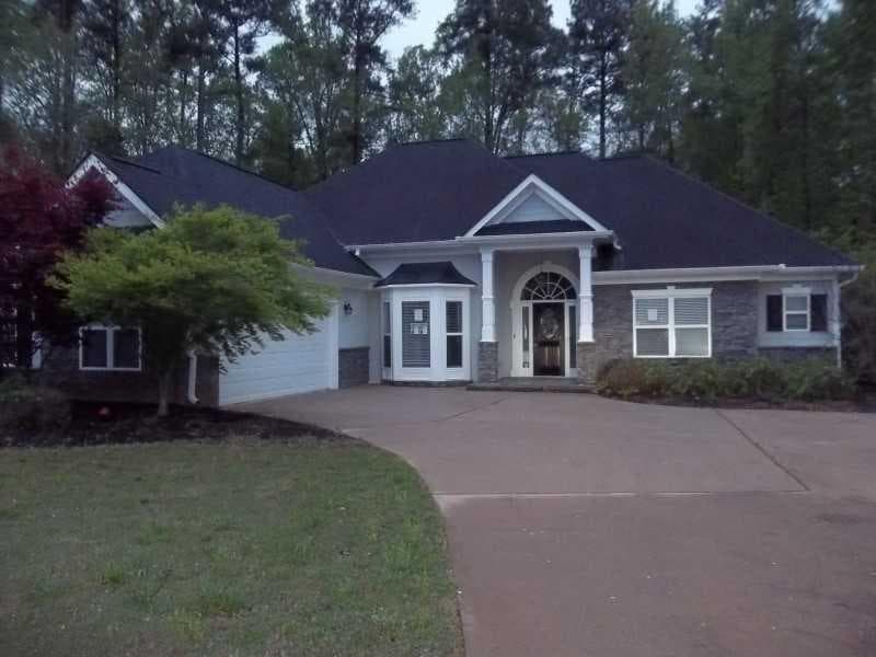 3 bedroom single family residence sold at 70 Blue Grass Way, Oxford, GA 30054