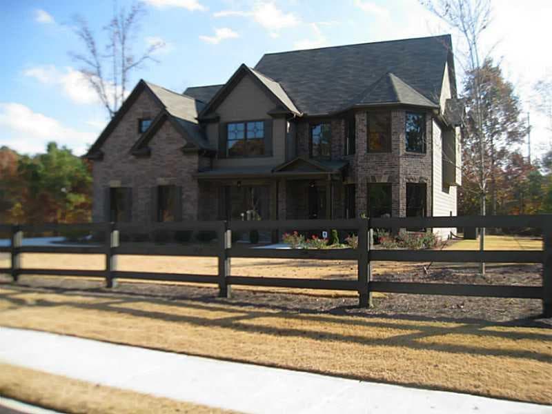 5 bedroom single family residence sold at 3739 Tupelo Trail, Dacula, GA 30011