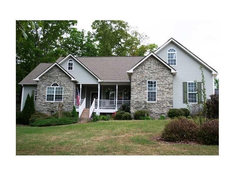 3535 Phoenix Cove Drive, Gainesville, GA 30506 — most recent listing photo