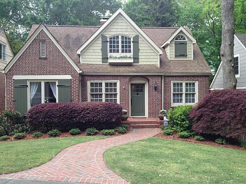 5 bedroom, 3,162 sq ft single family residence sold at 911 Glen Arden Way, Atlanta, GA 30306