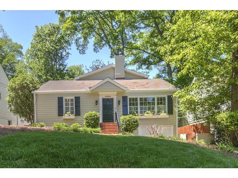 3 bedroom, 1,952 sq ft single family residence sold at 2590 Acorn Avenue, Atlanta, GA 30305