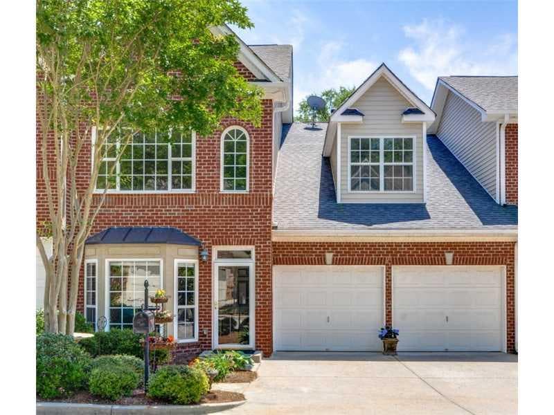 1003 Lexington Drive 1003, Roswell, GA 30075 — most recent listing photo