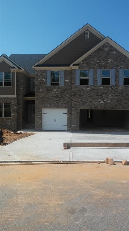 5 bedroom single family residence sold at 4960 Black Bear Trail, Douglasville, GA 30135