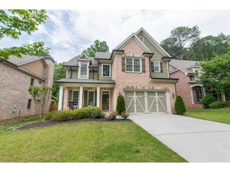 4 bedroom, 2,960 sq ft single family residence sold at 1860 Canmont Drive, Atlanta, GA 30319