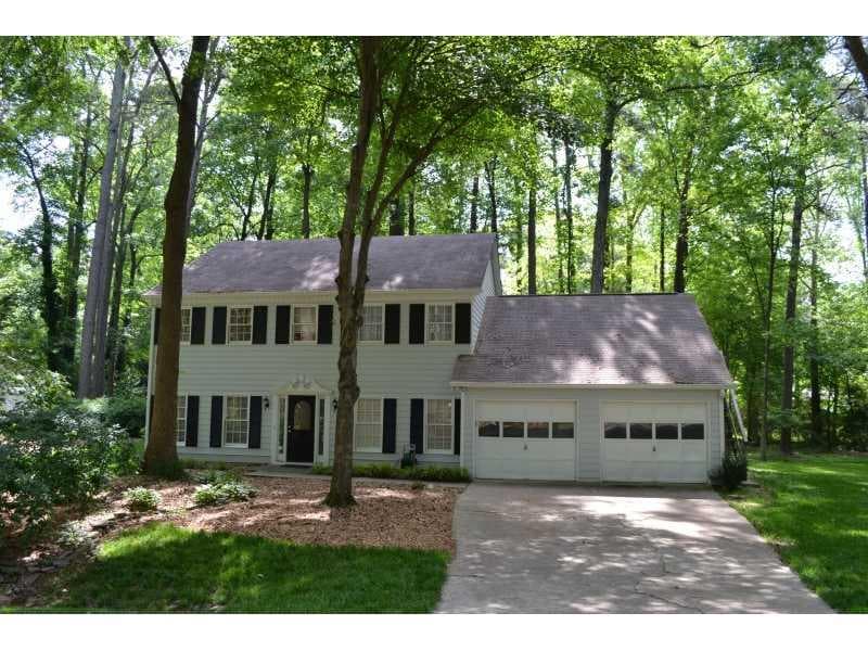 2189 Wood Glen Lane, Marietta, GA 30067 — most recent listing photo