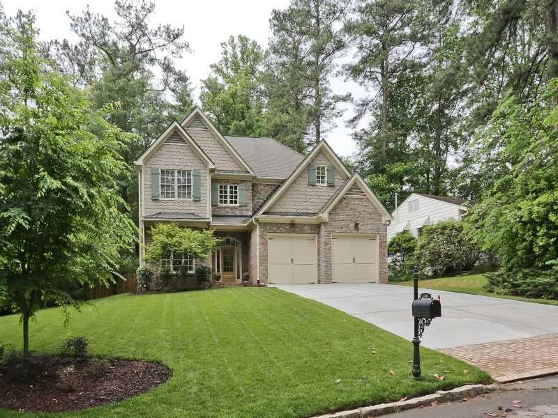 4 bedroom, 3,170 sq ft single family residence sold at 2456 E Osborne Road, Atlanta, GA 30319