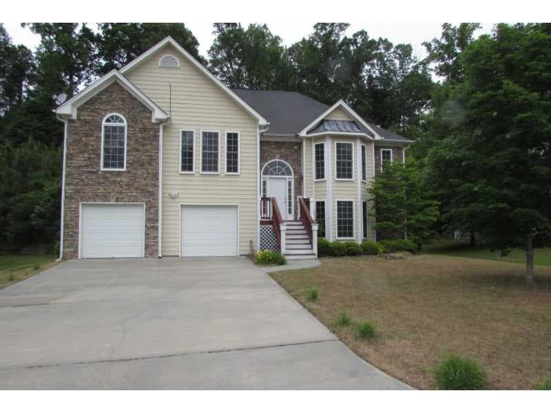 3 bedroom, 1,745 sq ft single family residence sold at 2783 Emerald Court, Atlanta, GA 30311