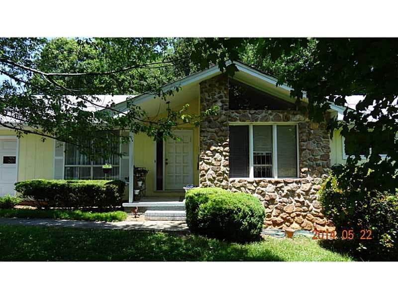 4 bedroom, 3,000 sq ft single family residence sold at 6869 Vic Ar Road, Atlanta, GA 30360