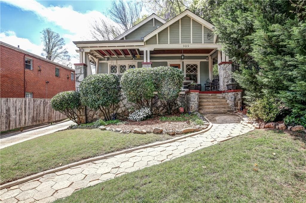 3 bedroom, 2 bathroom, 1,616 sq ft single family residence sold at 989 Greenwood Avenue, Atlanta, GA 30306