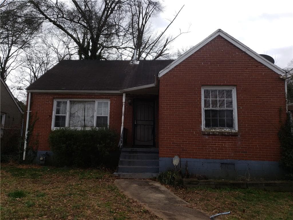 4 bedroom, 1 bathroom, 1,054 sq ft single family residence sold at 2443 Lynn Iris Drive, Decatur, GA 30032