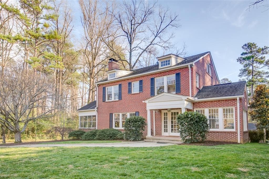 4 bedroom, 3 bathroom, 2,524 sq ft single family residence sold at 1401 Harvard Road, Atlanta, GA 30306