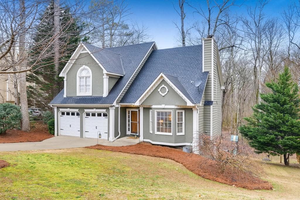 4 bedroom, 4 bathroom, 3,458 sq ft single family residence sold at 5045 SOUTHLAND Drive, Woodstock, GA 30188