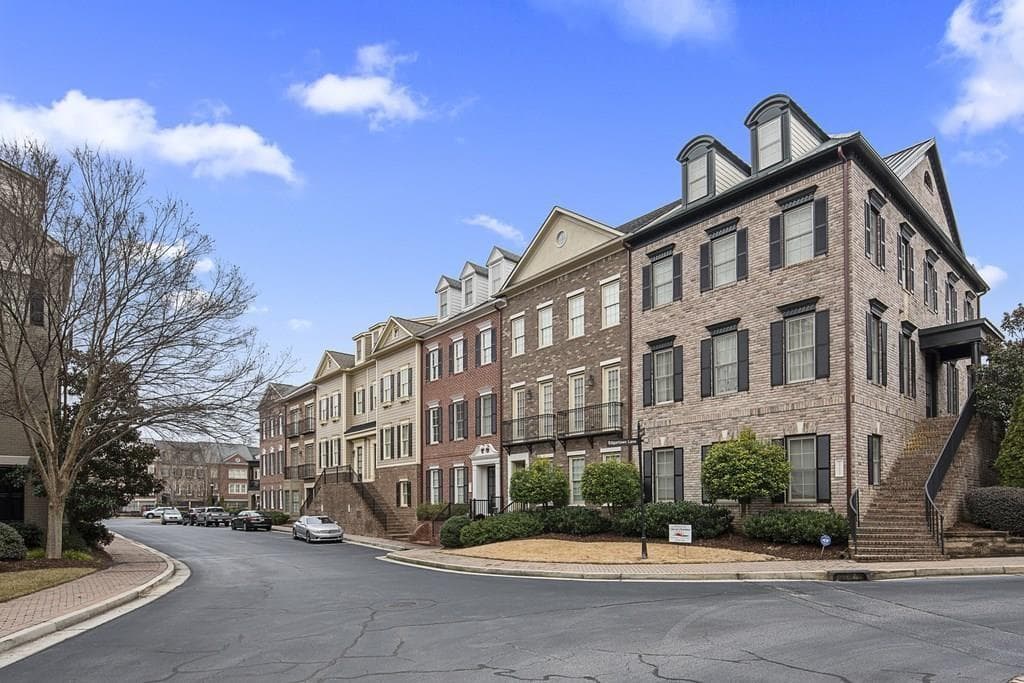 3 bedroom, 5 bathroom, 3,911 sq ft townhouse sold at 2130 Monhegan Way 11, Smyrna, GA 30080