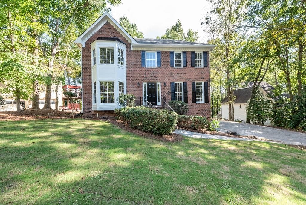 4 bedroom, 4 bathroom, 2,568 sq ft single family residence sold at 4415 OSAGE Court, Kennesaw, GA 30152