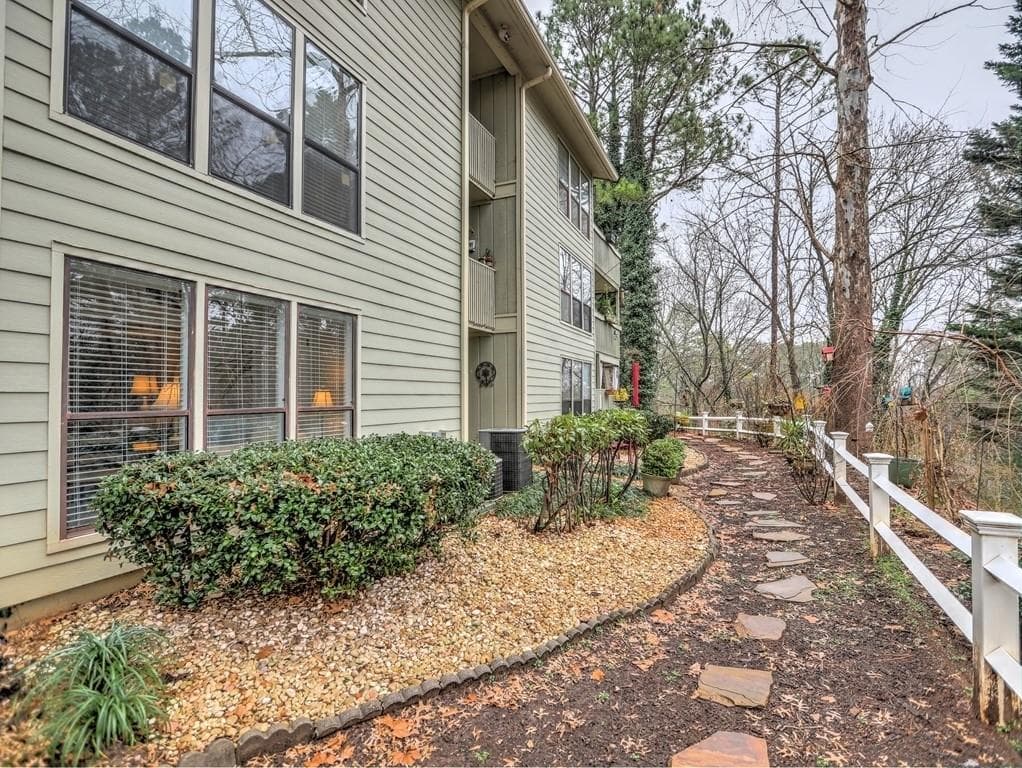 509 PARK RIDGE Circle, Marietta, GA 30068 — most recent listing photo
