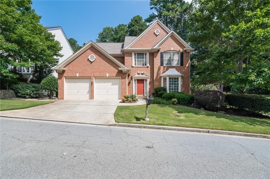3 bedroom, 3 bathroom, 2,497 sq ft single family residence sold at 3192 Amblewood Court, Atlanta, GA 30345