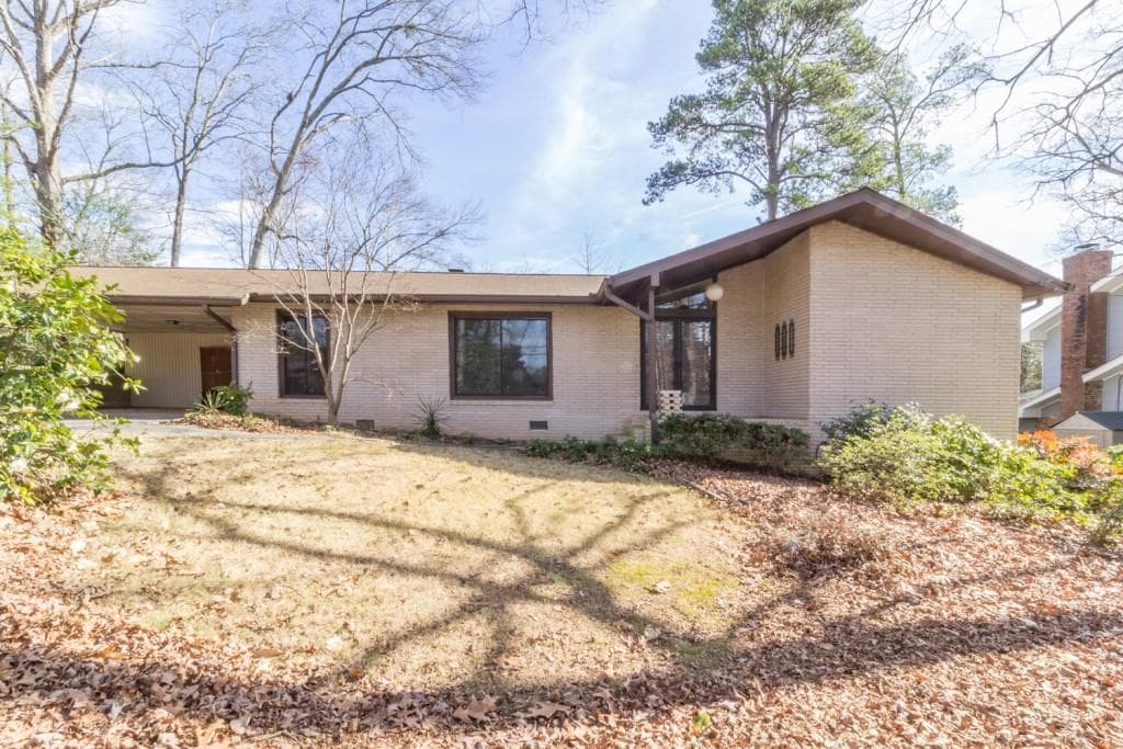 3 bedroom, 2 bathroom, 2,152 sq ft single family residence sold at 2995 Country Squire Lane, Decatur, GA 30033