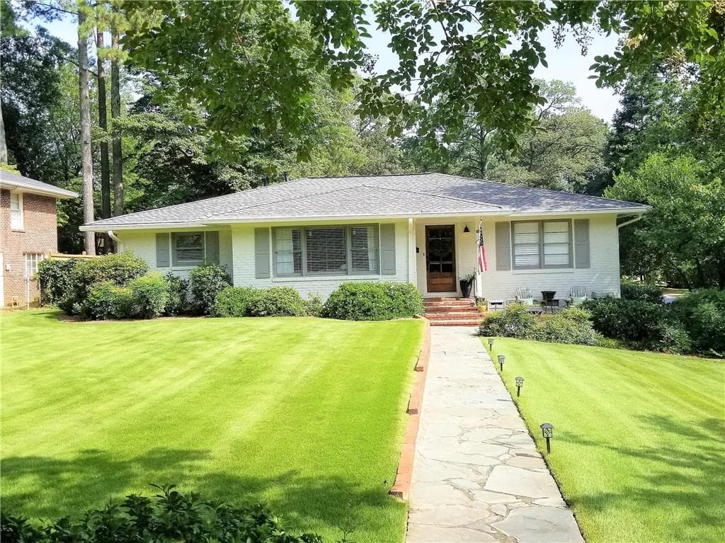 4 bedroom, 2 bathroom, 1,948 sq ft single family residence sold at 1495 Knollwood Terrace, Decatur, GA 30033