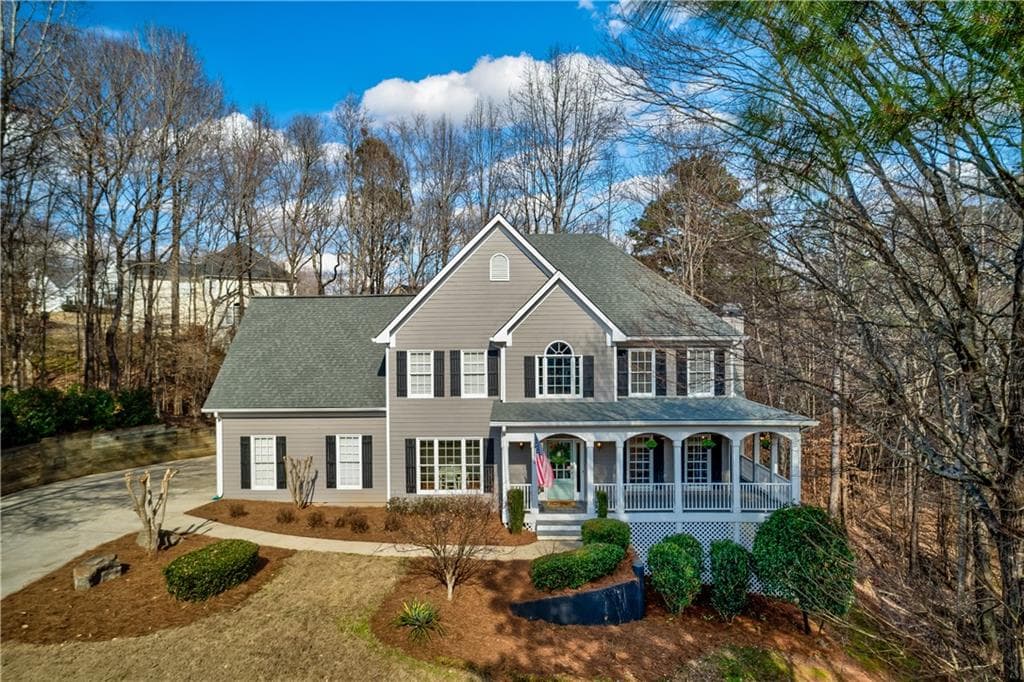 5 bedroom, 5 bathroom, 3,994 sq ft single family residence sold at 3130 English Oak Drive, Cumming, GA 30041