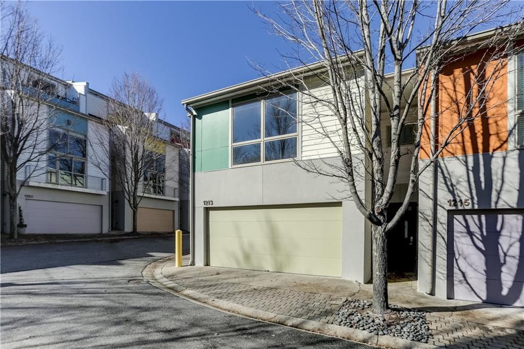 1213 Van Allen Mews, Atlanta, GA 30318 — most recent listing photo