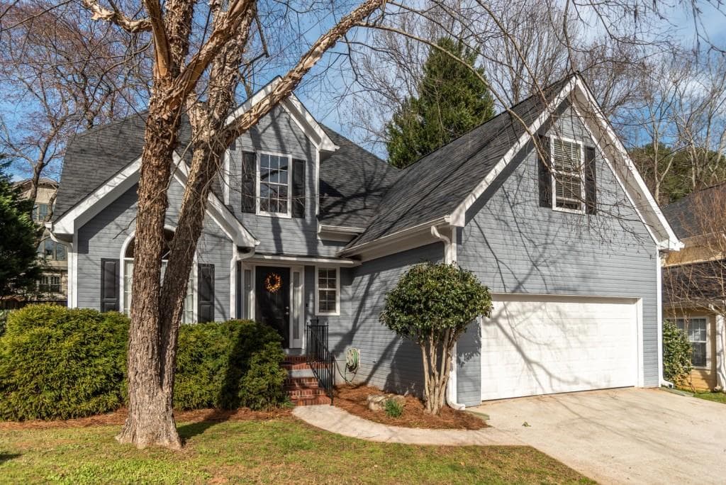4 bedroom, 3 bathroom, 1,859 sq ft single family residence sold at 2854 Royal Bluff, Decatur, GA 30030