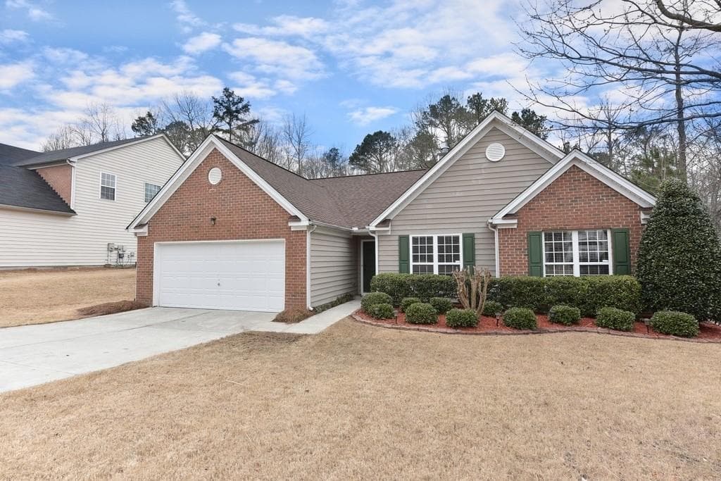 2462 Bancroft Way Way, Buford, GA 30519 — most recent listing photo