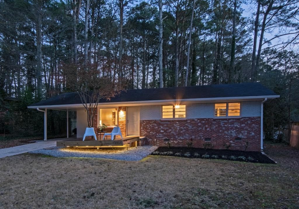 3057 Vine Circle, Decatur, GA 30033 — most recent listing photo
