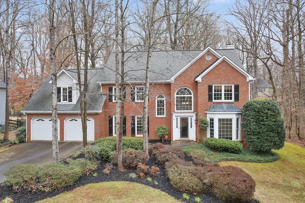 5 bedroom, 3 bathroom, 3,211 sq ft single family residence sold at 12365 Brookhill Crossing Lane, Alpharetta, GA 30004