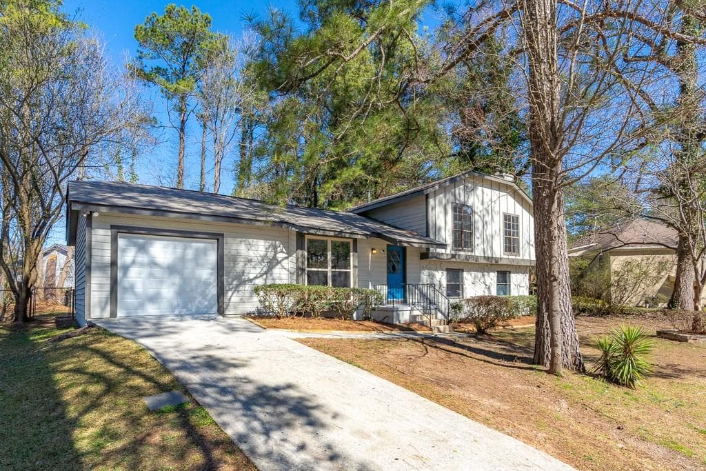 533 Raintree Drive, Jonesboro, GA 30238 — most recent listing photo