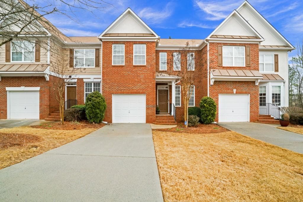 2 bedroom, 4 bathroom, 2,050 sq ft townhouse sold at 379 Grayson Way, Alpharetta, GA 30004