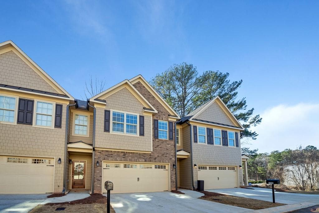 290 Jackson Place 14, Lilburn, GA 30047 — most recent listing photo