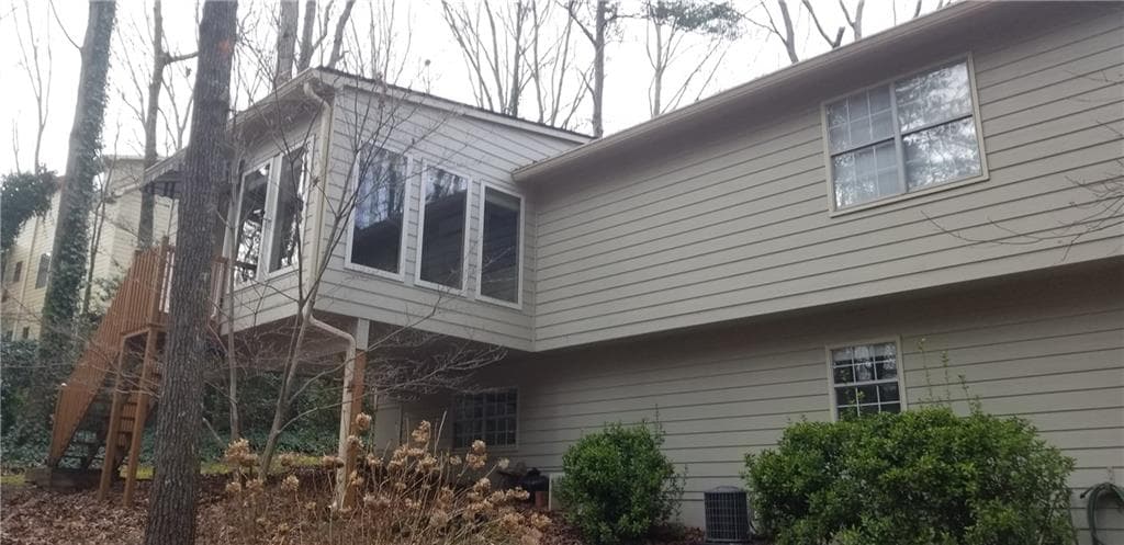 2 bedroom, 2 bathroom, 1,746 sq ft single family residence sold at 2685 Mohawk Trail, Acworth, GA 30102
