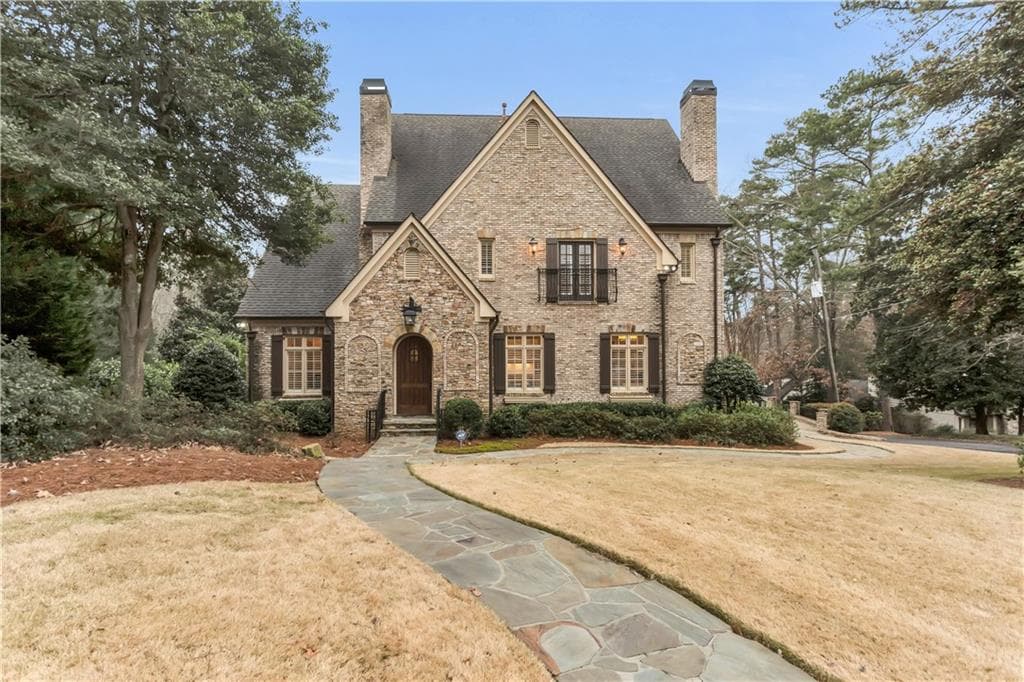 7 bedroom, 6 bathroom, 7,996 sq ft single family residence sold at 4700 Dudley Lane, Atlanta, GA 30327